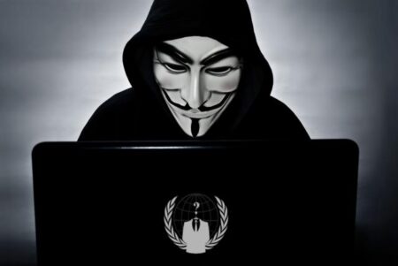 Anonymous ataca por todos lados a las autoridades colombianas